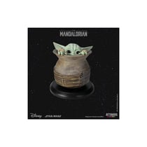 Star Wars : The Mandalorian Classic Collection - Statuette 1/5 Grogu in the Jar 9 cm