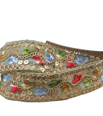 Bobine 10m galon brodé ethnique 35mm vert amande