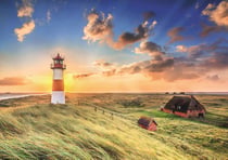 Puzzle 1000 pièces - Photo Odyssée : Phare De List-Ost, Allemagne - Trefl