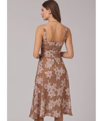 Patron New Look 6800 - Robe femme taille n°FR 36-46