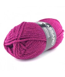 Pelote de laine à tricoter DATCHA - Plassard 734 Violet