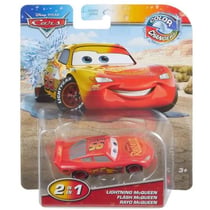 Véhicule cars flash mcqueen change de couleur 2 en 1 - voiture miniature - MATTEL