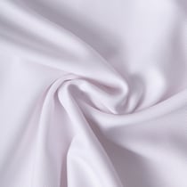 Tissu Sergé Polyviscose  Hispania sur fond Blanc