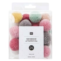 24 pompons en laine teintes pastel