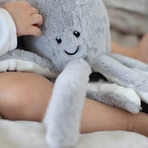 Peluche réconfortante Olly la pieuvre Gris