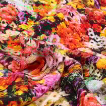 Tissu Crêpe Marocain de Viscose Digital flory sur fond Bleu marine - Au mètre