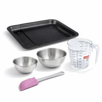 Set pâtisserie avec plaque de four extensible de 35-52 cm, 2 bols à mixer, verre mesureur et spatule Zenker