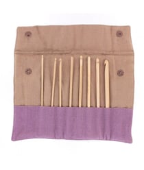 Set de 8 crochets bois d'érable du n° 3 à 8 avec pochette - Pony Vert