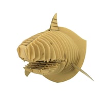 MégaCréa DIY - Maquette en carton Trophée Requin 30 x 34 x 32 cm