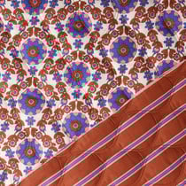 Tissu Matelassé réversible Lila fleurs Bleues sur fond Blanc