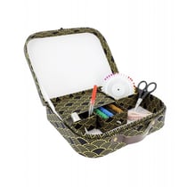 Prima Mercerie | Boîte à couture complète | Accessoires essentiels| Kit de couture avec ciseaux, fils, épingles, et plus
