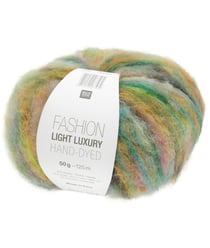Découvrez l'Élégance Naturelle : Pelote de Laine et Alpaga LIGHT LUXURY HAND-DYED de RICO Design 06 Foret vert