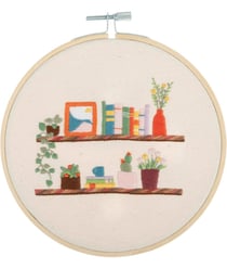 Kit de Broderie "Floral Shelf" avec Cercle en Bois de 15cm – Trimits 64 Floral Shelf