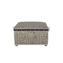 Boîte à couture 20x20x11cm fleurs grises