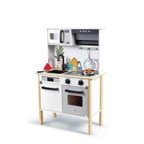 Cuisine interactive en bois