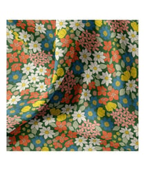 Tissu coton fleuri marguerites de 135 cm de largeur morrisfougère vendu par 50 cm