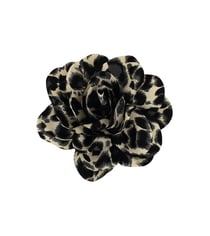 Broche fleur motif panthère gris clair