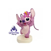 Figurine Enesco Disney Grand Jester - Lilo et Stitch - Angel avec une fleur