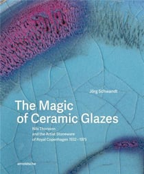 The magic of ceramic glaze /anglais