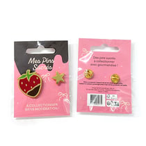 Lot de 2 pin's fraise