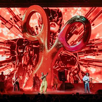 It S 10Pm Do You Know Where Your Sisters Are / Live From 02 London