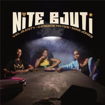 Nite Bjuti (Prononcez Night Beauty)