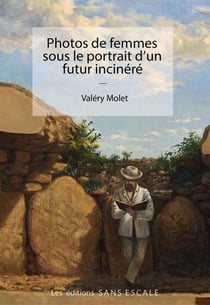 Photos de femmes sous le portrait d'un futur incinéré