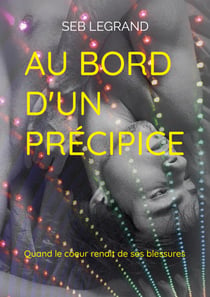 AU BORD D PRECIPICE