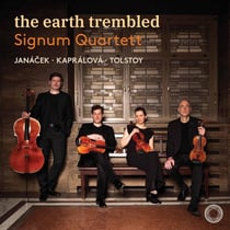 The earth trembled - CD