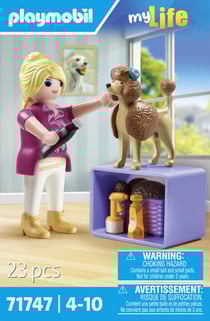 Playmobil - Toiletteuse avec caniche et accessoires - 71747