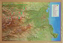 Carte en relief des Pyrénées-orientales