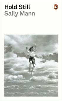 Hold Still - A Memoir with Photographs