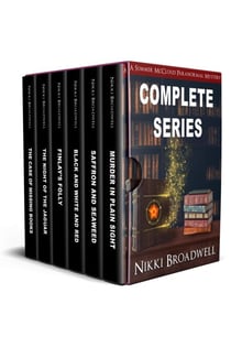 Summer McCloud Boxed Set - Summer McCloud paranormal mystery