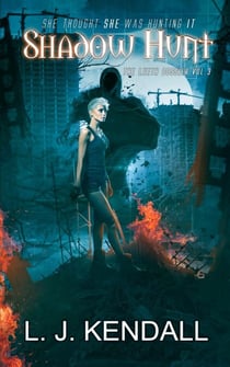 Shadow Hunt - The Leeth Dossier, #3