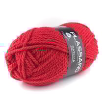 Pelote de fil à tricoter - Plassard - Datcha - Rouge vermillon 760
