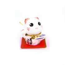 Chat Maneki Neko - Porte-bonheur - Rose - 4 cm