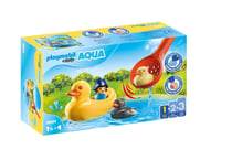 Famille de canards et enfant