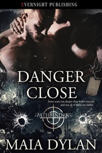 Danger Close - Pathfinders, #2
