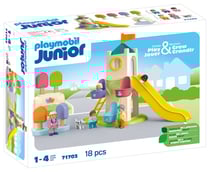 Playmobil® - Aire de jeux avec toboggan géant Junior - 71703