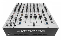 Allen & Heath Xone 96 - Console de club