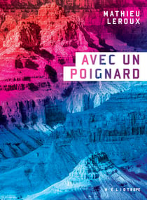 Avec un poignard