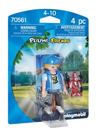 Joueur et voiture télécommandée