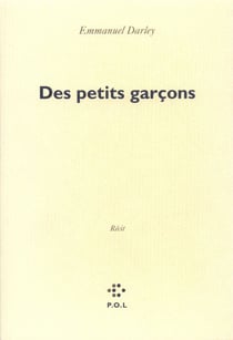 Des petits garçons