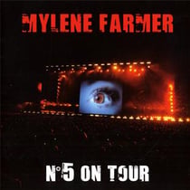 N°5 on tour