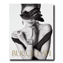 Buccellati : a century of timeless beauty
