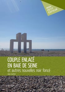 Couple enlacé en baie de Seine
