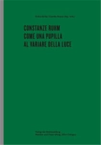 Constanze Ruhm come una pupilla al variare della luce
