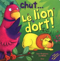 Chut... le lion dort