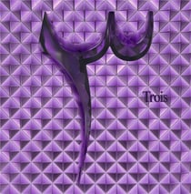 Trois