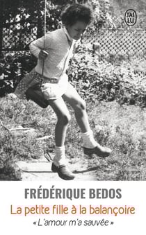 La petite fille à la balançoire